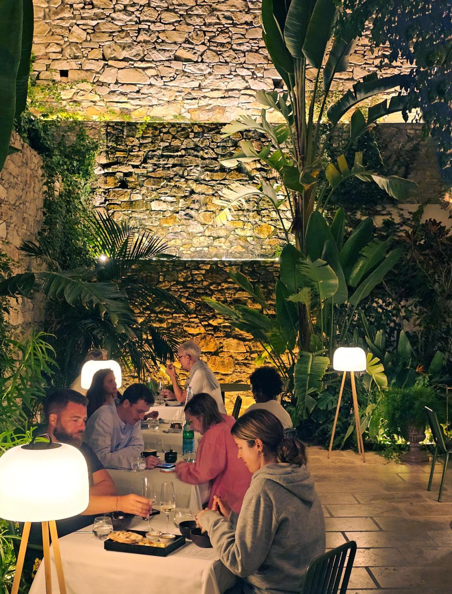 Aristide Hotel - Small Luxury Hotels Of The World Ermoupoli Exterior photo